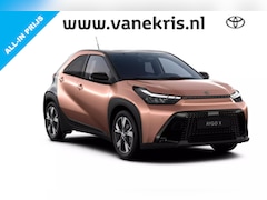 Toyota Aygo X - Hybrid 115 pulse | Easy Pack | Parkeer Sensoren | Achteruitrij Camera | Smart Entry | Uit