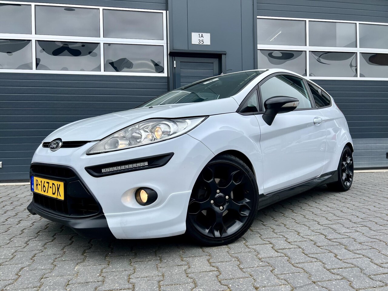 Ford Fiesta - 1.6 Sport *ST-LINE*LED*SPORTSOUND*120PK - AutoWereld.nl