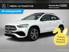 Mercedes-Benz GLA-Klasse - GLA 180 Automaat AMG Line | Premium Pakket | Nightpakket | Panoramadak | LED | Parktronic