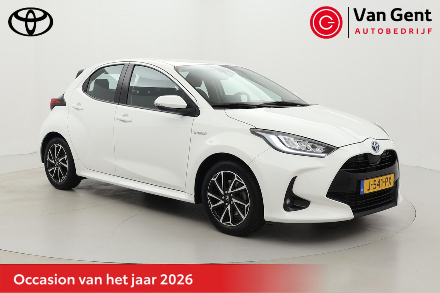 Toyota Yaris - 1.5 Hybrid First Edition | Trekhaak | Navigatie | Apple Carplay / Android Auto | Keyless | - AutoWereld.nl