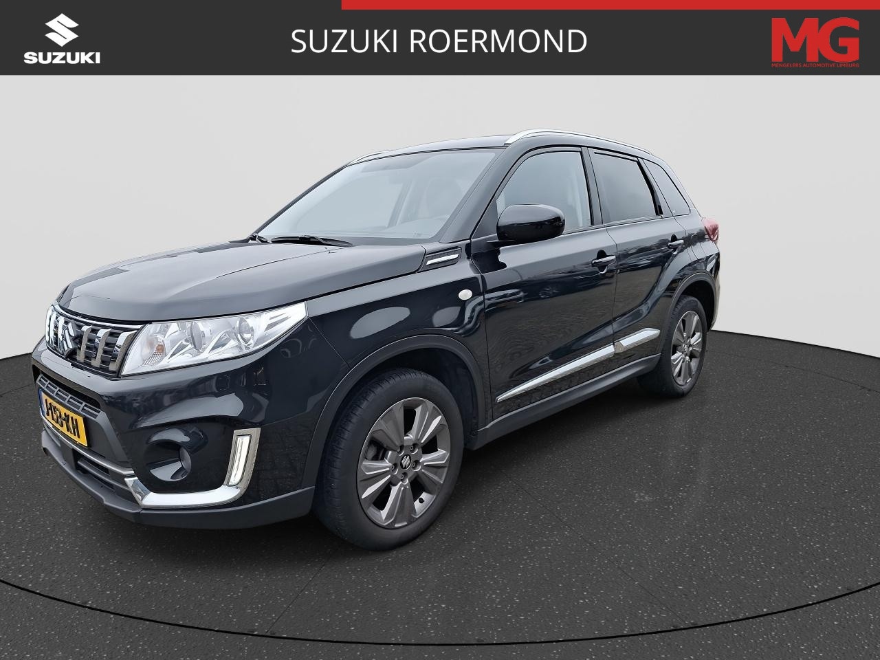 Suzuki Vitara - 1.0 Boosterjet Select | NL-Auto |  Navigatie | Camera | Climate Controle | Cruise Control - AutoWereld.nl