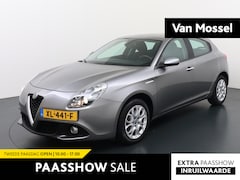 Alfa Romeo Giulietta - 1.4 Turbo MultiAir Super | Navigatie | Lichtmetalen velgen