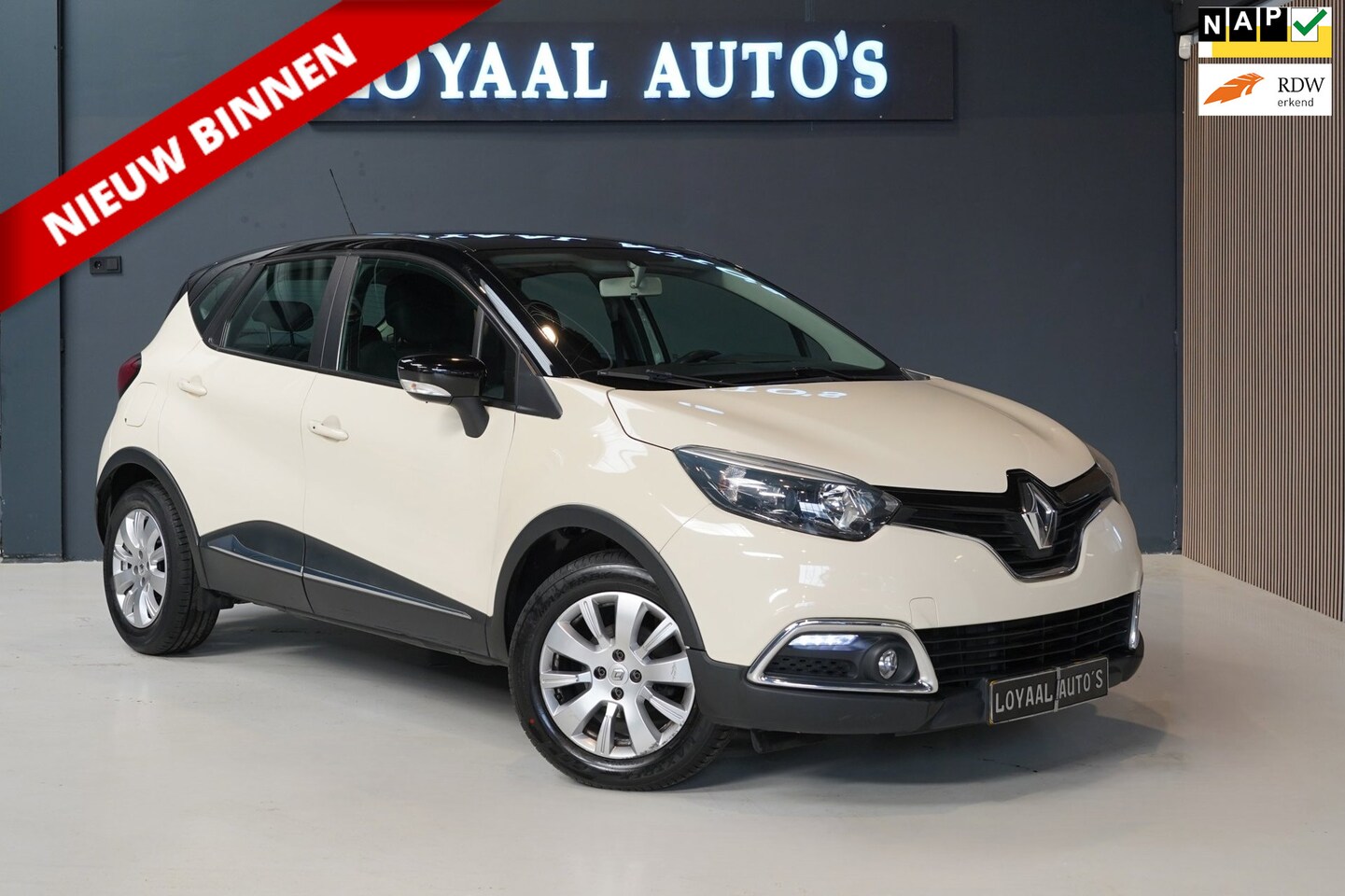 Renault Captur - 0.9 TCe Expression | AIRCO | CRUISE | PDC | ELEK.RAMEN | APK | NAP. - AutoWereld.nl