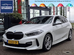 BMW 1-serie - 118i M-SPORT | Navigatie | Stoelen + Stuur verwarmbaar | Cruise Control | Electr. achterkl