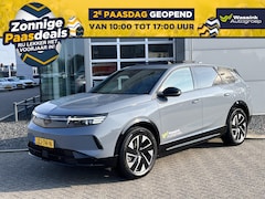 Opel Grandland - 97kWh 213pk Business Edition| Panoramadak | Focal audio | Electrische achterklep | Verwarm