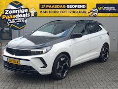 Opel Grandland - 1.6T Hybrid4 300pk 4x4 Automaat GSE | Climate control | Navigatie | AGR stoelen | 19" Lm v