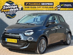 Fiat 500 - 24kWh 70pk Aut Action | 190 Km WLTP | CarPlay | Parkeersensoren Achter | Draadloze Telefoo