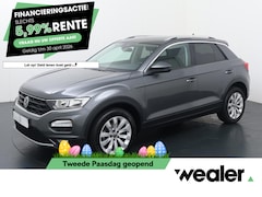 Volkswagen T-Roc - 1.0 TSI Style | 110 PK | Adaptive cruise control | Parkeersensoren | Apple Carplay/Android