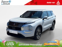 Mitsubishi Outlander - 2.4 PHEV Intense | €8400, - REGISTRATIEKORTING | NIEUWE AUTO | 8 JAAR GARANTIE