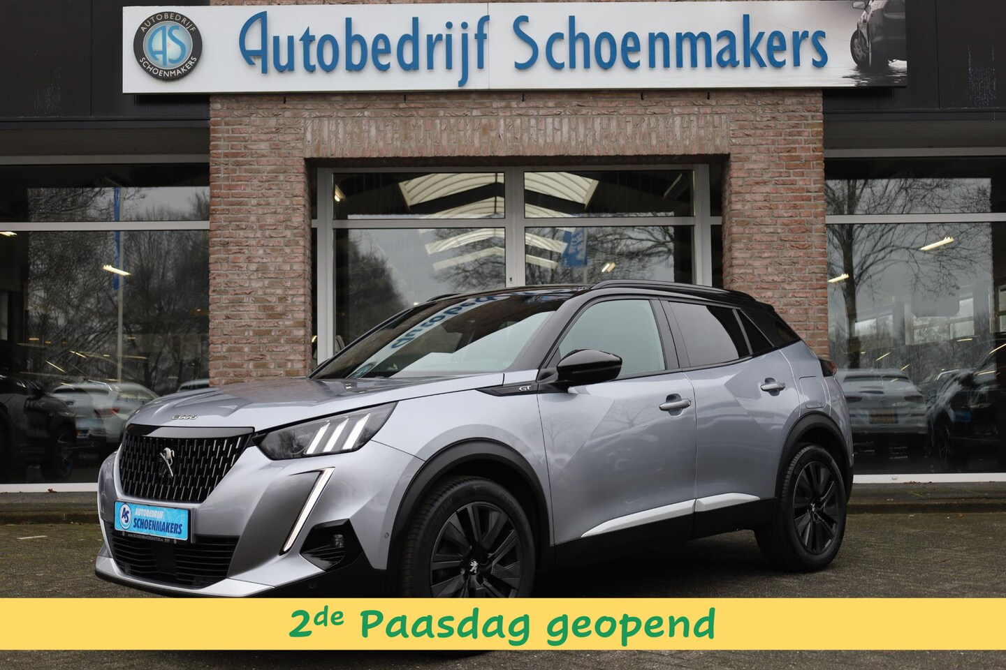 Peugeot 2008 - 1.2 PureTech GT Pack 131PK!! ALCANTARA/LEER CAMERA STOELVERWARMING CARPLAY DUO-TONE DAB 2x - AutoWereld.nl