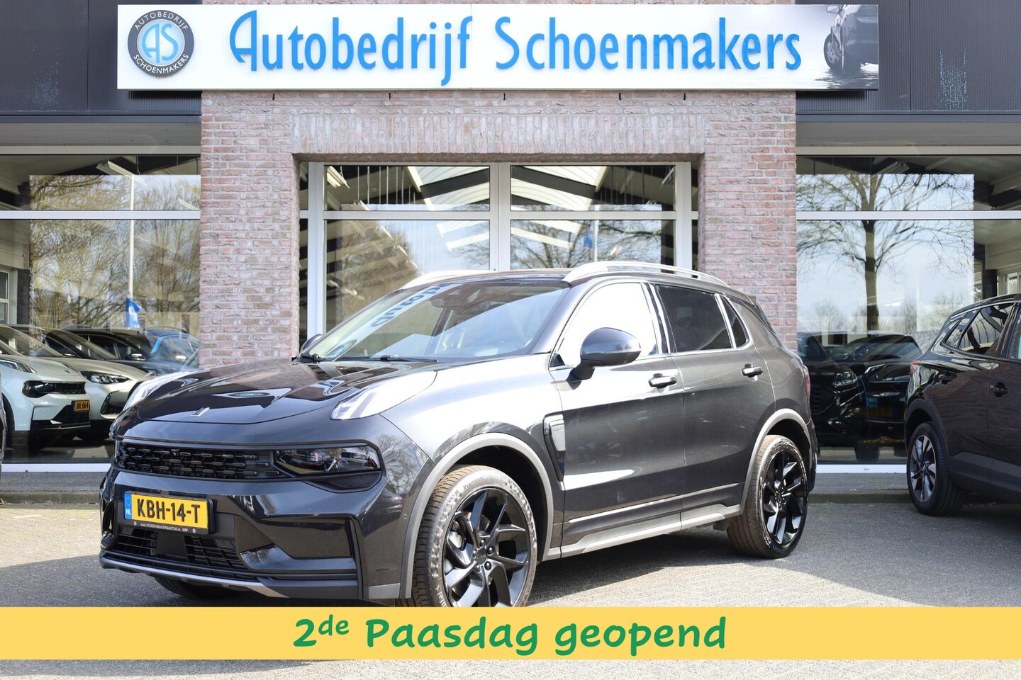 Lynk & Co 01 - 1.5 261PK! 6.6Kwh LADEN! BLACKLINE! 360-CAMERA PANO/SCHUIF INFINITY DAB NAVI CARPLAY CAMER - AutoWereld.nl
