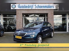 Skoda Karoq - 1.0 TSI Business Edition CARPLAY CAMERA SFEERVERL. STOELERW. DAB CRUISE CLIMA NAVI 2XPDC L