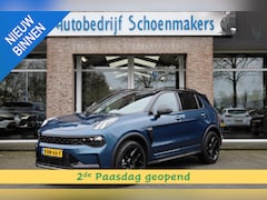 Lynk & Co 01 - 1.5 BLACKLINE+MY23 6.6Kwh ZWARTE-HEMEL ROLHOES MY23 360-CAMERA PANO/SCHUIF INFINITY DAB NA