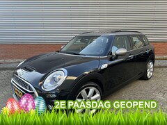 MINI Clubman - 2.0 Cooper S Chili Serious Business | Automaat | Pano | Keyless entry | Stoelverwarming |