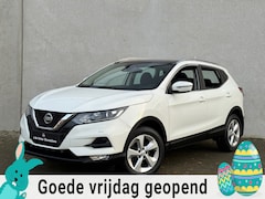 Nissan Qashqai - 1.3 DIG-T Tekna GLAZEN DAK CAR PLAY TREKHAAK LED CAMERA