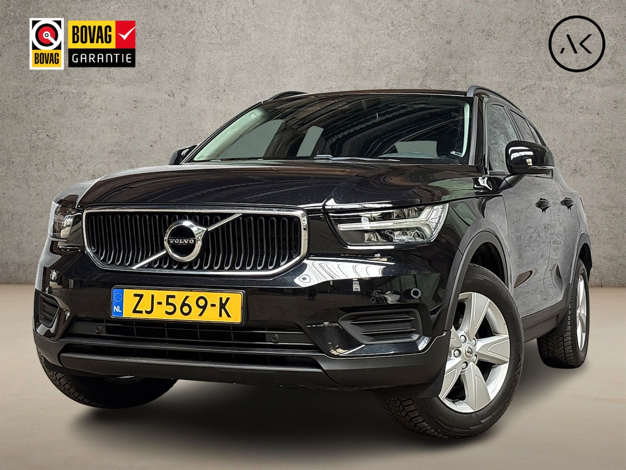Volvo XC40 - 1.5 T3 163Pk Automaat (APPLE CARPLAY, GROOT NAVI, CAMERA, GETINT GLAS, TREKHAAK, SPORTSTOE - AutoWereld.nl