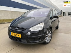 Ford S-Max - 2.0-16V NAP/AIRCO/APK 2-27/CLIMA/7-pers
