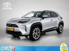 Toyota Yaris Cross - 1.5 Hybrid 130 Executive | BTW voertuig | Achteruitrijcamera | Stoel- en Stuurverwarming |
