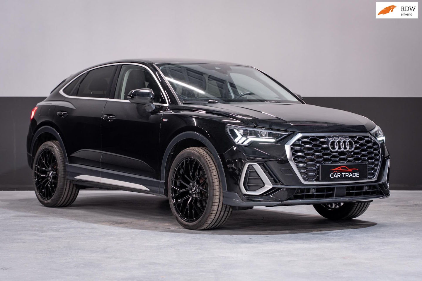 Audi Q3 Sportback - 35 TFSI S Edition Competition 35 TFSI S Edition Competition - AutoWereld.nl