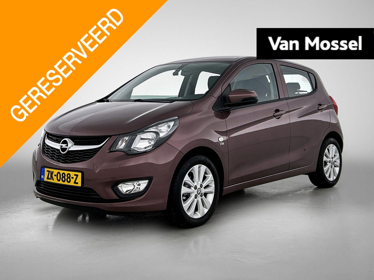 Opel Karl - 1.0 ecoFLEX 120 Jaar Edition | Camera | Airco | Parkeersensoren | Lichtmetalen Velgen - AutoWereld.nl