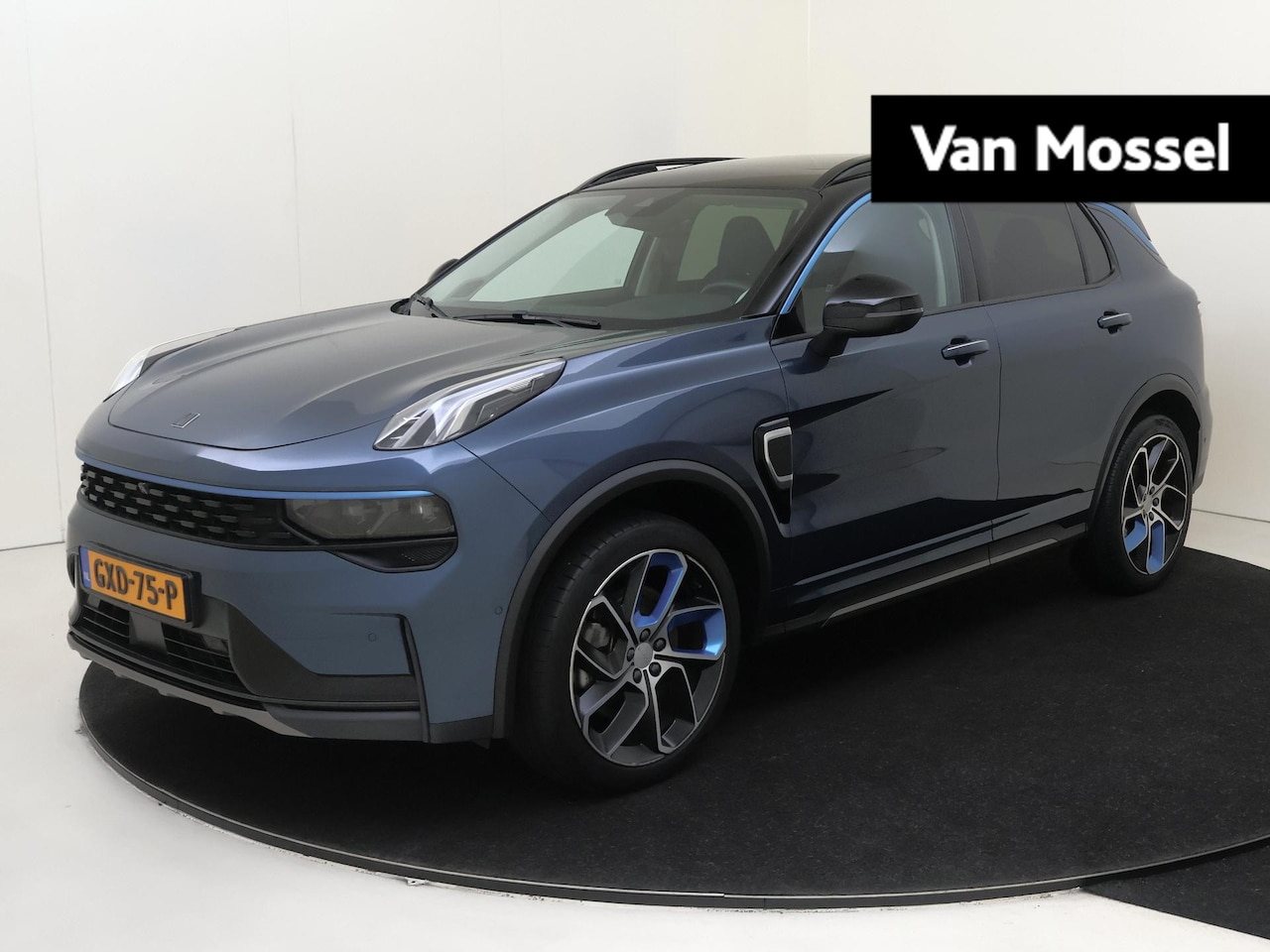 Lynk & Co 01 - 1.5 AUTOMAAT | CLIMATE CONTROL | CAMERA | SCHUIF/KANTELDAK | HYBRIDE - AutoWereld.nl