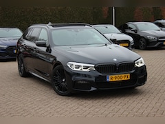 BMW 5-serie Touring - 540i xDrive High Exe. M Sport / Trekhaak / Panoramadak / 360Camera / Head-up / Leder / 19'
