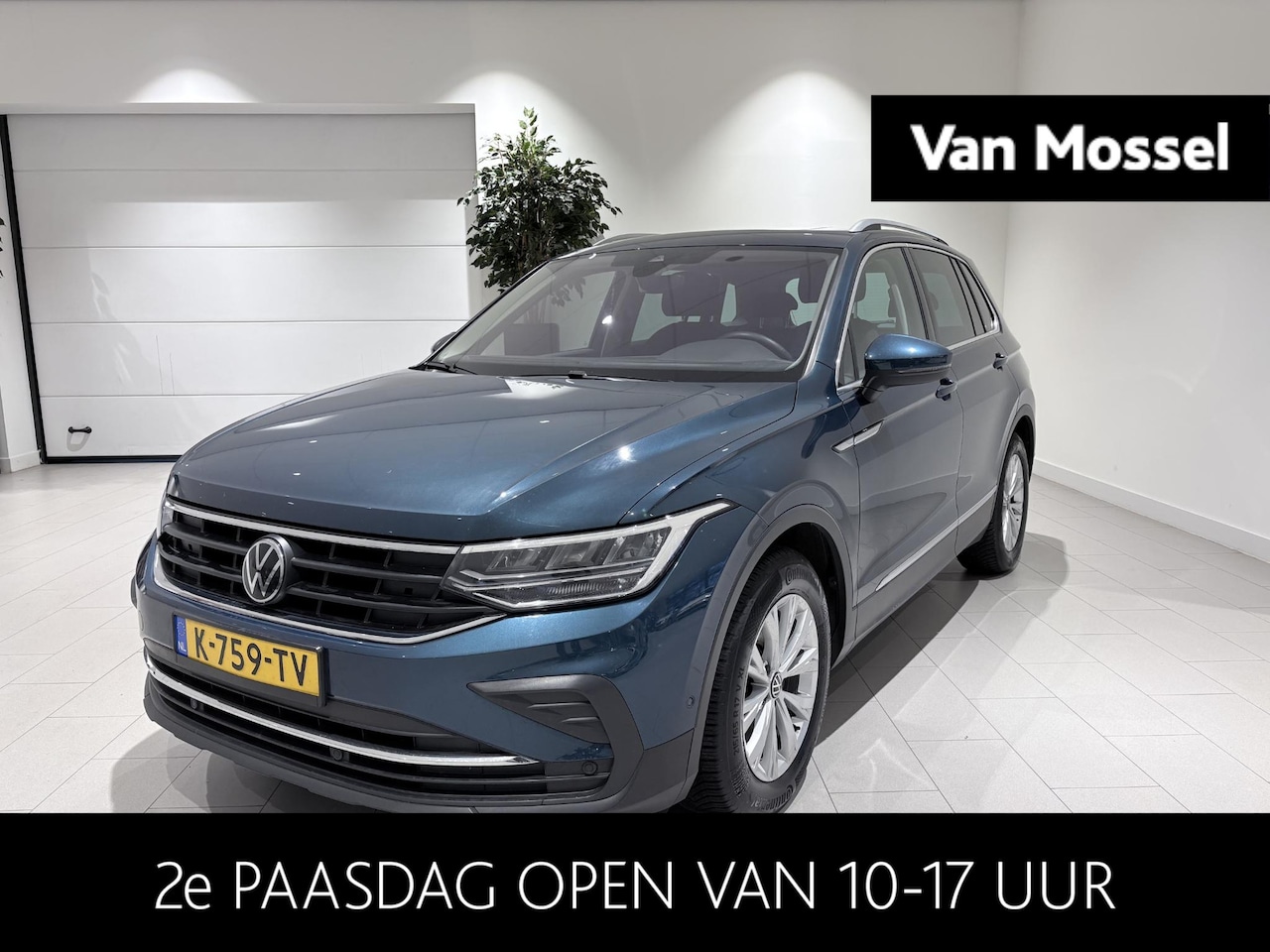 Volkswagen Tiguan - 1.5 TSI Life Business 150 PK | Apple Carplay | Achteruitrijcamera | Panoramadak | Trekhaak - AutoWereld.nl