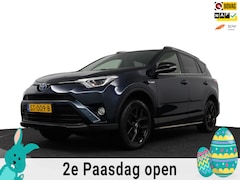 Toyota RAV4 - 2.5 Hybrid Black Edition 1e Eig/Dealer onderhouden/Full options/Trekhaak