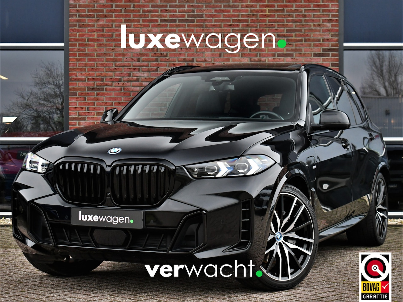 BMW X5 - xDrive50e M-Sport Skylounge Comf-stoel ACC 360 HUD H/K 22inch BTW-auto - AutoWereld.nl