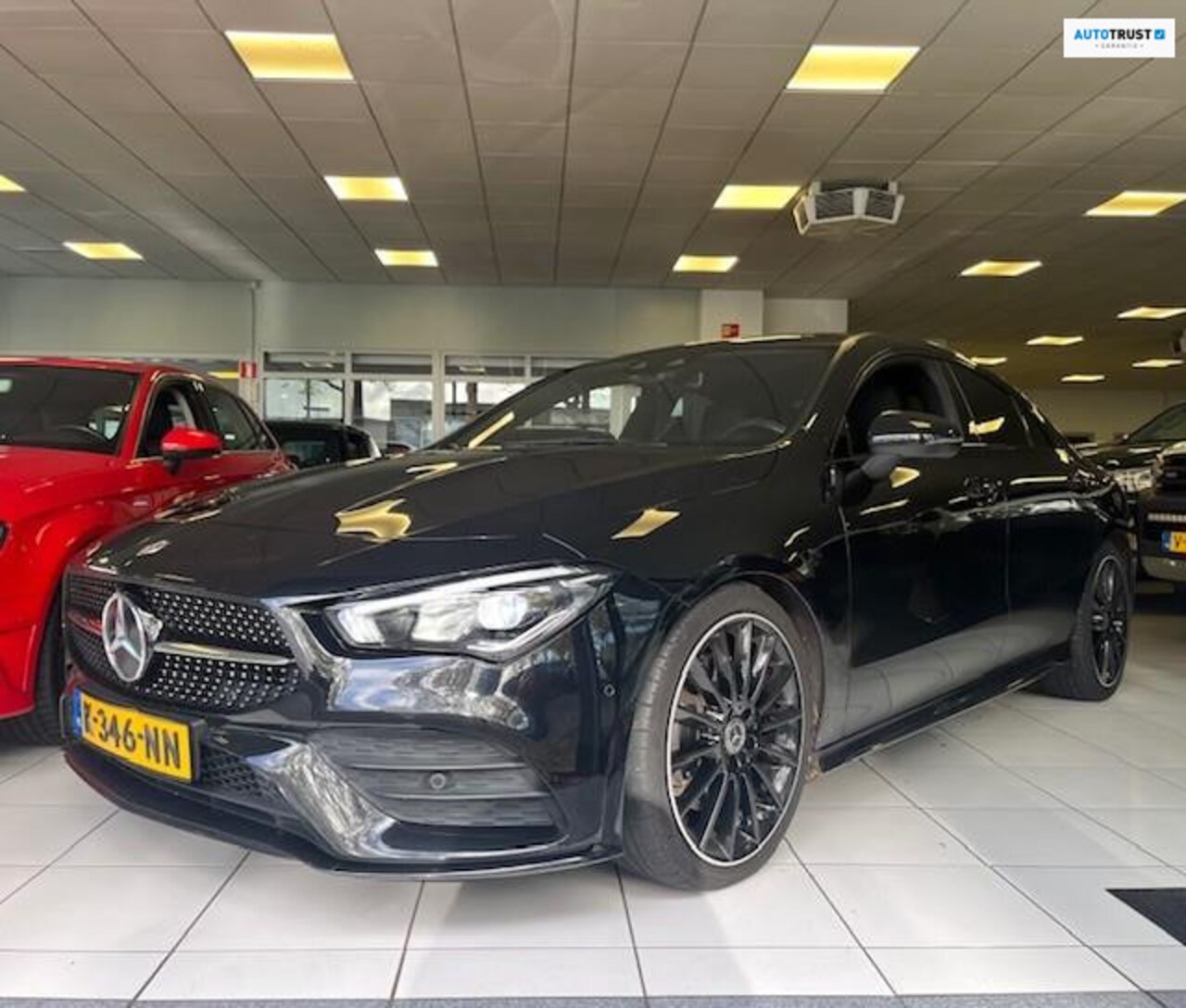 Mercedes-Benz CLA-Klasse - 200 d Premium Plus/AMG LINE/Panoramadak/Burmester/Camera//Sfeerverlichting/Virtual cockpit - AutoWereld.nl