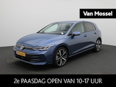 Volkswagen Golf - 1.5 eHybrid Life Edition Navigatie | Camera | Parkeersensoren | Cruise control | 18 Inch V
