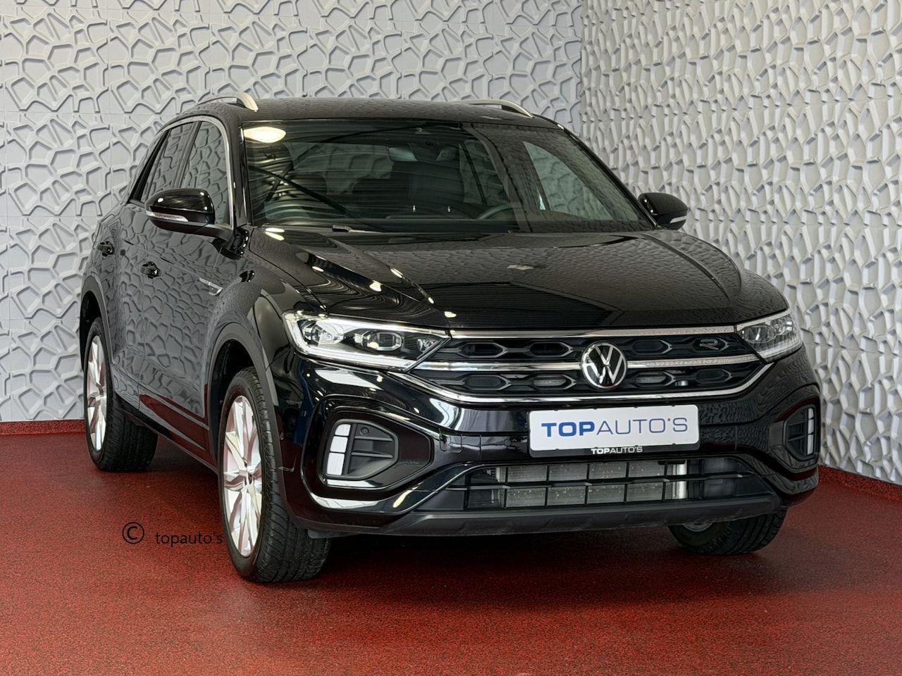 Volkswagen T-Roc - 1.5 TSI 150PK R-LINE EVO IQ LIGHT ALCANTARA ELEK.KLEP CARPLAY STOEL/STUUR VERW. 19"LMV VIR - AutoWereld.nl