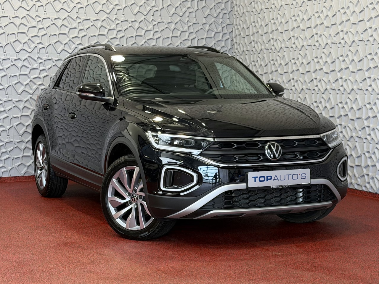Volkswagen T-Roc - 1.5 TSI 150PK EVO ADAP.CRUISE LED VIR.COCKPIT 18''LMV STOEL/.VERW. CAMERA TREKHAAK LMV 03. - AutoWereld.nl