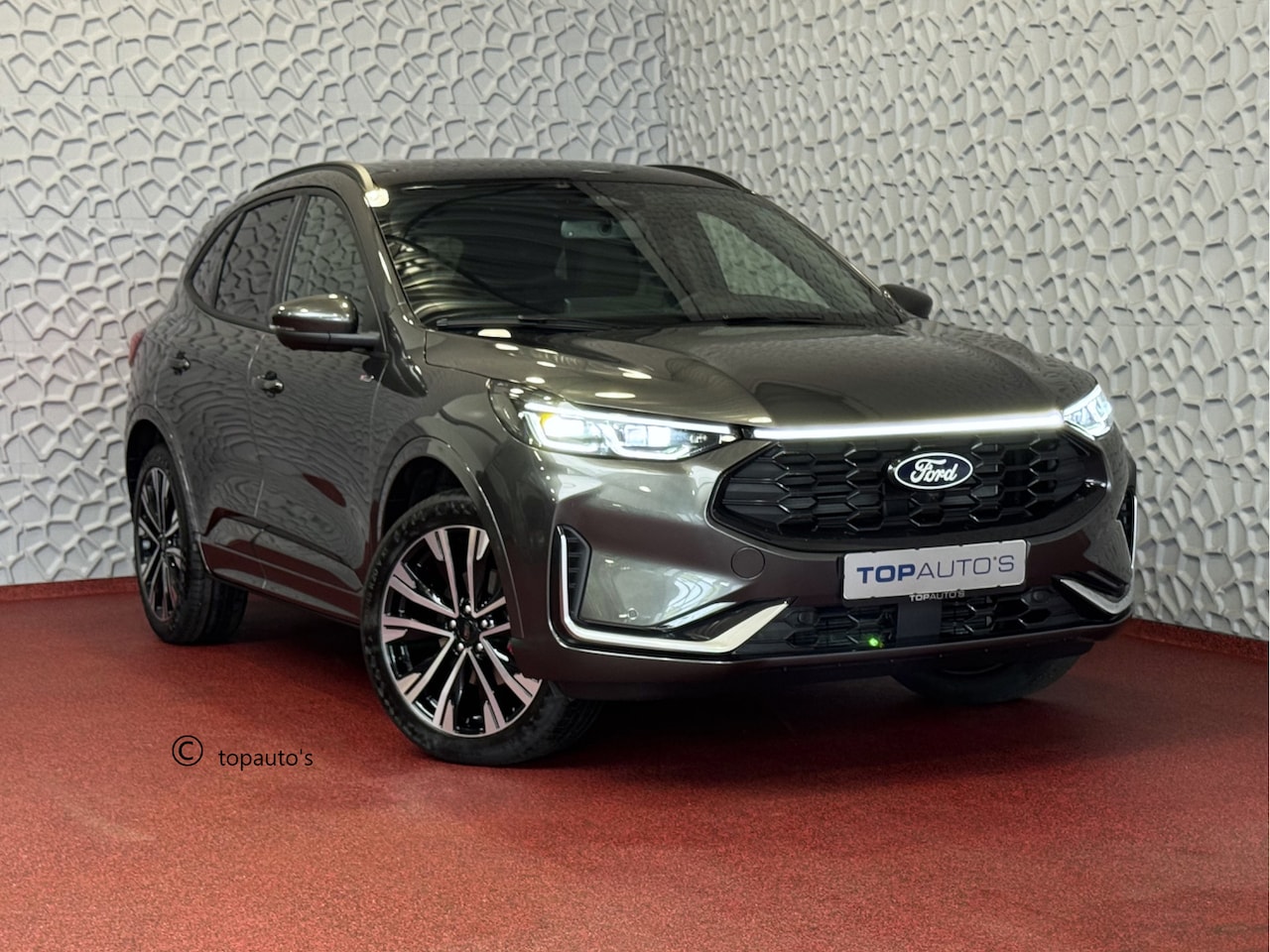 Ford Kuga - Ford Kuga 2.5 PHEV 243 PK ST‑Line X 2026 • Schuifdak • 20” LMV • 360° Camera • B&O Audio • - AutoWereld.nl