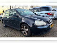 Volkswagen Golf - 1.6 FSI Sportline Export/ For Export/ APK