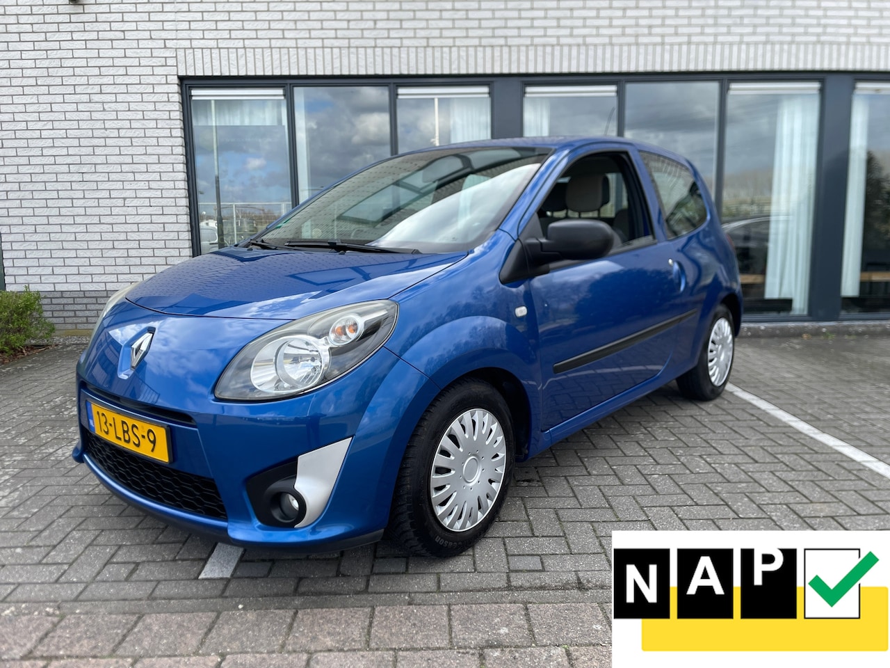 Renault Twingo - 1.2-16V Authentique Airco Distibutie vervangen - AutoWereld.nl