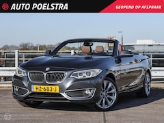 BMW 2-serie Cabrio - 220i Luxury Navigatie Camera Bi-xenon Keyless Stoelverwarming Leder Sportstoelen Trekhaak