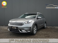 Kia Niro - 1.6 GDi Hybrid ComfortLine Dealer onderh. / NAP / 1ste eigenaar / NAV / Half leder / Cruis