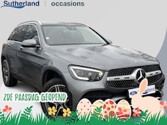 Mercedes-Benz GLC-klasse - 300e 4MATIC AMG Line | 320pk PHEV | Panormadak | Afneembare Trekhaak | Burmester Audio | S