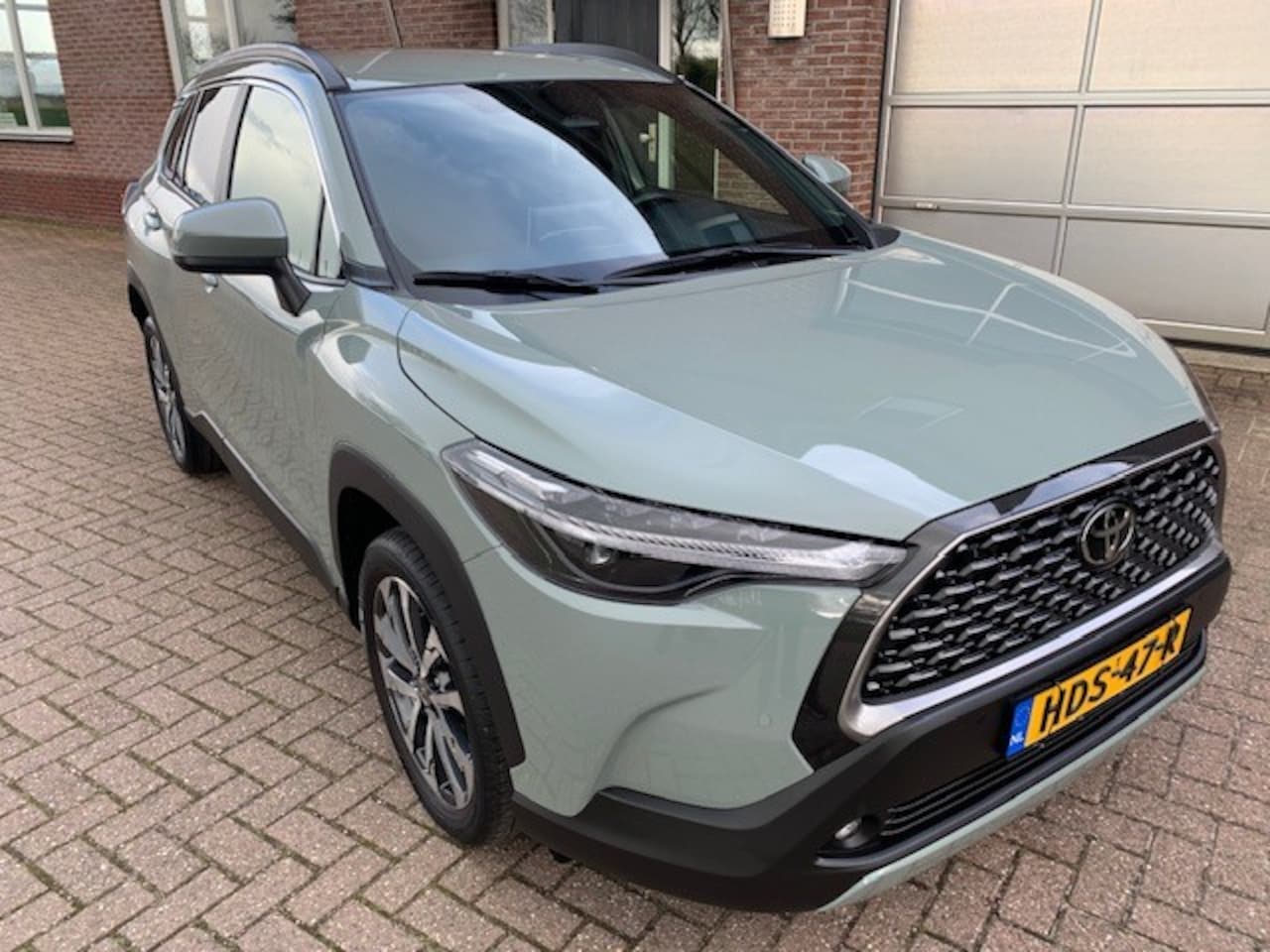 Toyota Corolla Cross - Hybrid 140 Dynamic Hybrid 140 Dynamic - AutoWereld.nl