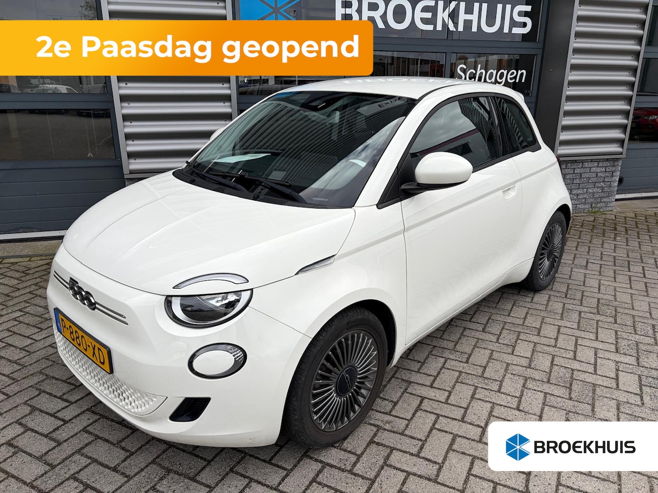 Fiat 500 - Icon 42 kWh | Climatronic | Parkeersensoren | Navigatie | DAB | - AutoWereld.nl