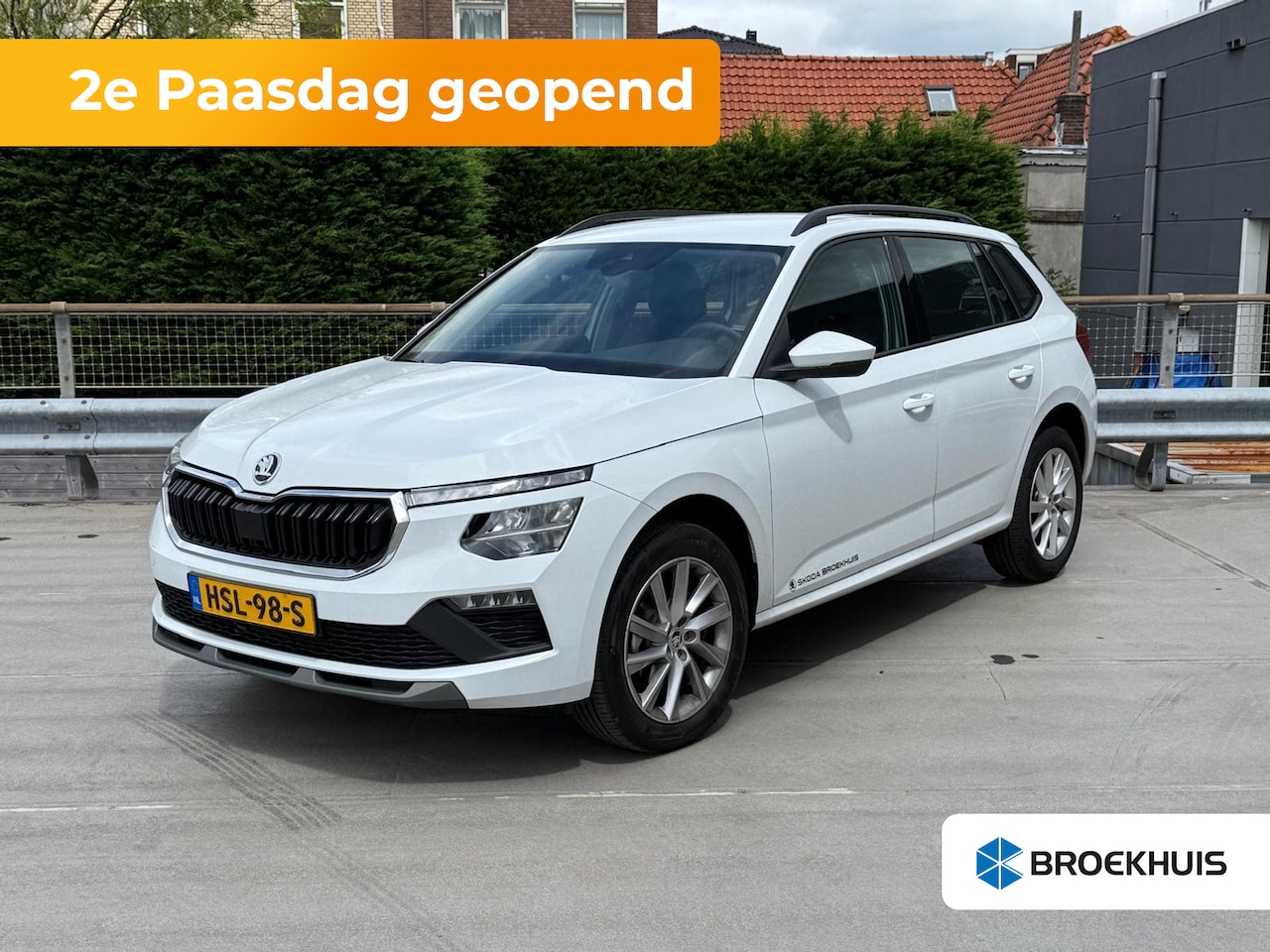 Skoda Kamiq - 1.0 TSI 110pk DSG Selection | Carplay | Parkeersensoren | Automaat - AutoWereld.nl