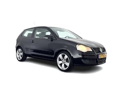 Volkswagen Polo - 1.2 Optive *AIRCO | RADIO | SPORT-SEATS | 17''ALU