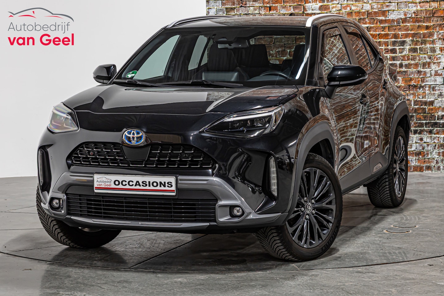 Toyota Yaris Cross - 1.5 Hybrid | Panorama dak |Adaptive Cruise Control | Stoelverwarming - AutoWereld.nl