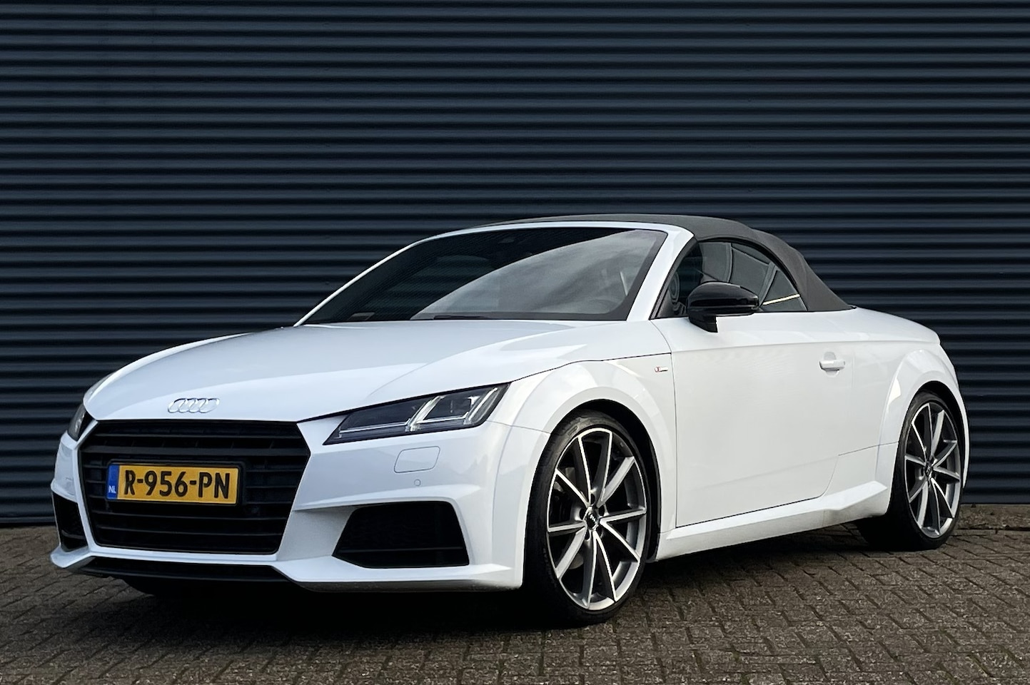 Audi TT Roadster - 1.8 TFSI 180PK S-Line/S-Tronic - AutoWereld.nl