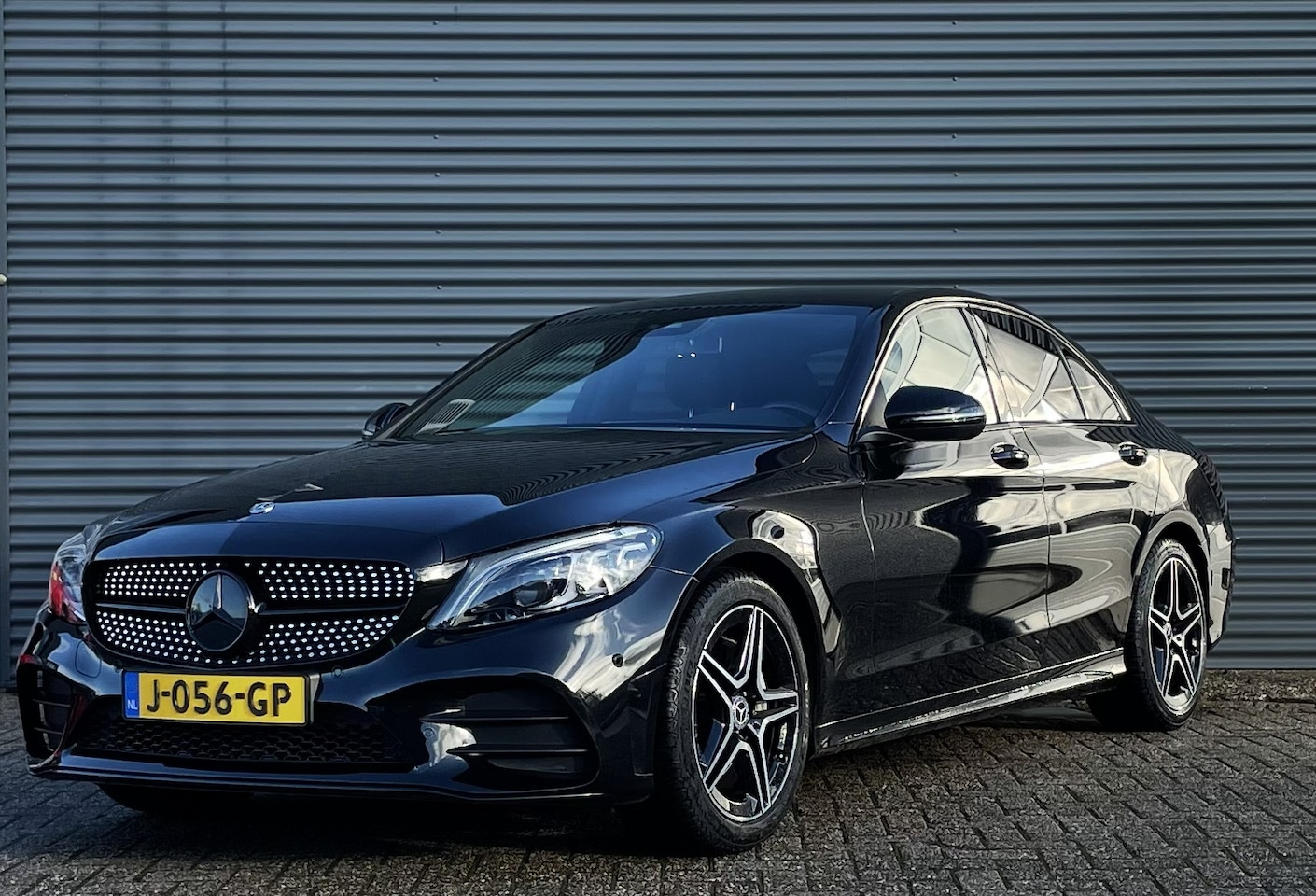 Mercedes-Benz C-klasse - C180 AMG 156pk 9G-TRONIC Business Solution - AutoWereld.nl