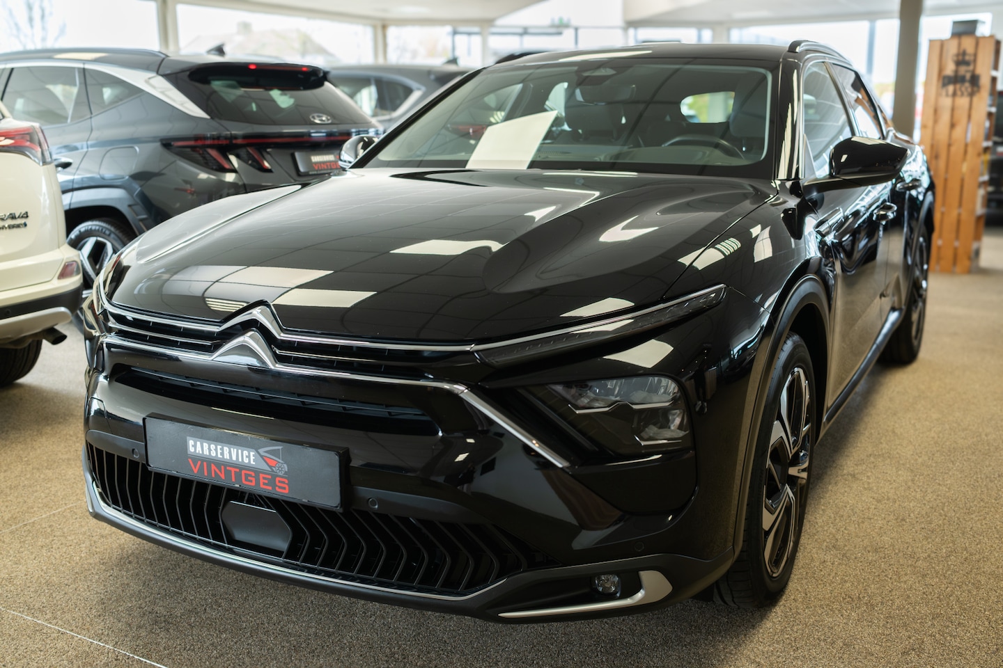 Citroën C5 X - 1.6 Plug-in Hybrid 225 Shine Volledig leder, Memory, Stoel en stuurwielverwarming, Head up - AutoWereld.nl