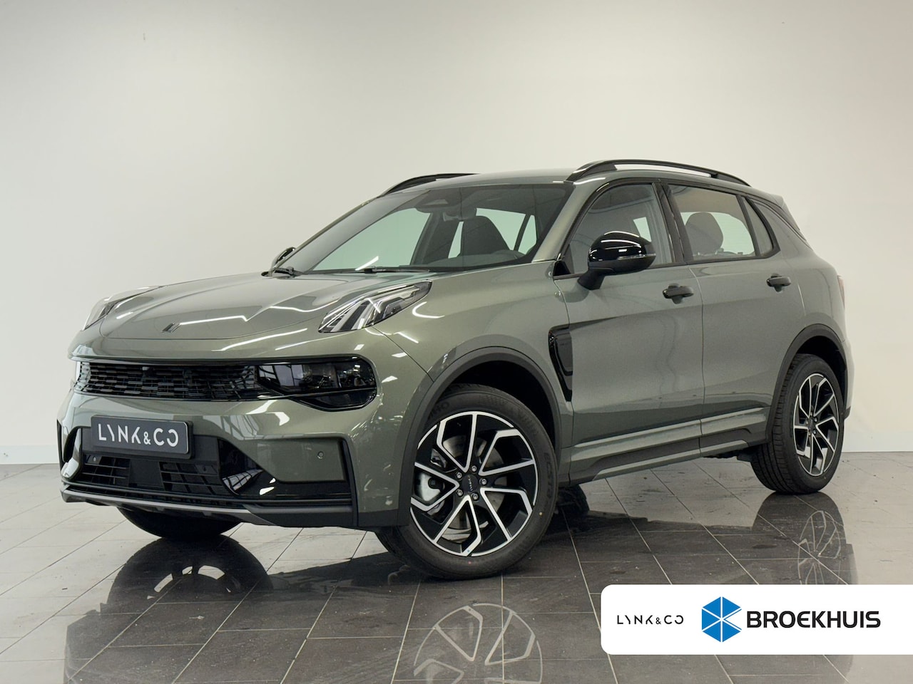 Lynk & Co 01 - 1.5 Core | Achteruitrijcamera | Apple Carplay/Android Auto|telefoonintegratie premium | Cr - AutoWereld.nl