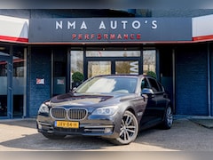 BMW 7-serie - 730d xDrive Executive BTW AUTO / SOFT-CLOSE / KEYLESS & GO / FACELIFT / SPORT STOELEN / EL