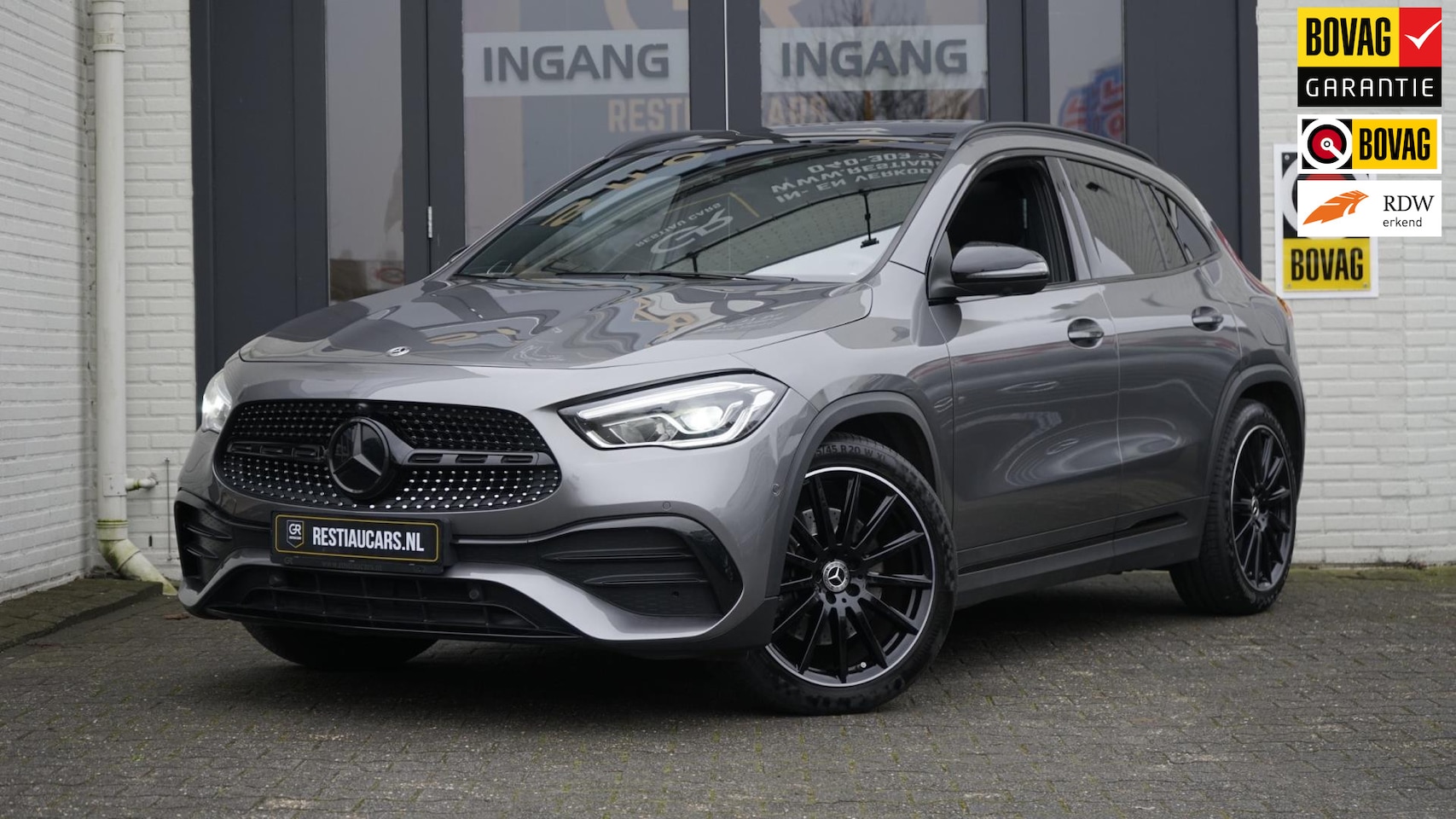 Mercedes-Benz GLA-Klasse - 250 4MATIC AMG NIGHT AUTOMAAT-360 CAMERA-AMBIANCE-BURMESTER-KEYLESS-NAVIGATIE-PANO-WINTER- - AutoWereld.nl